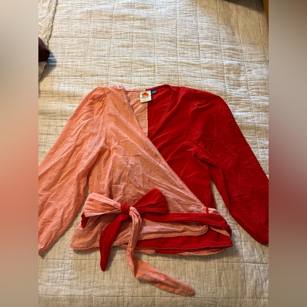 FARM Rio Vibrant Red and Pink Wrap Top